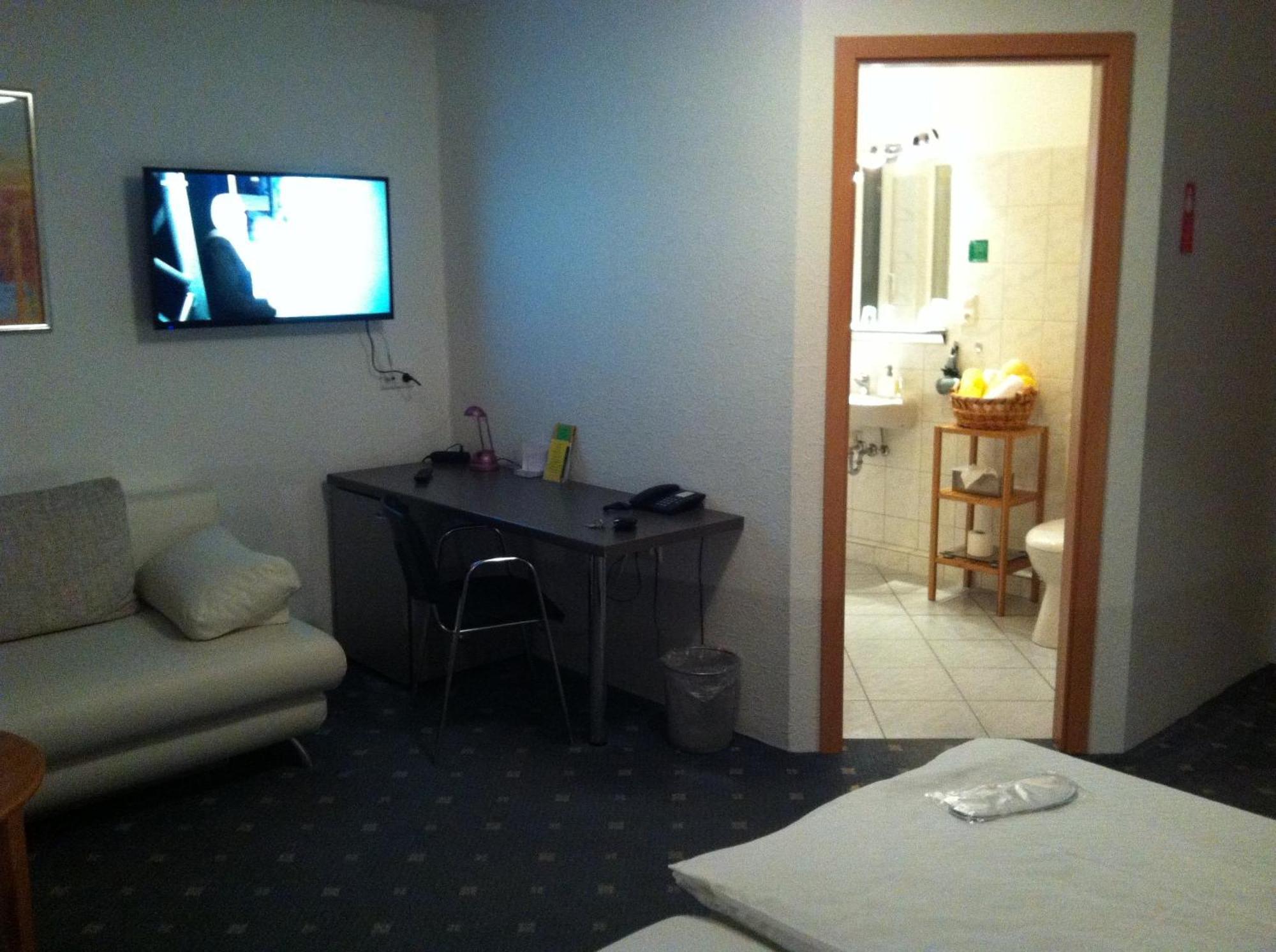 Hotel Abalone Remscheid Zimmer foto