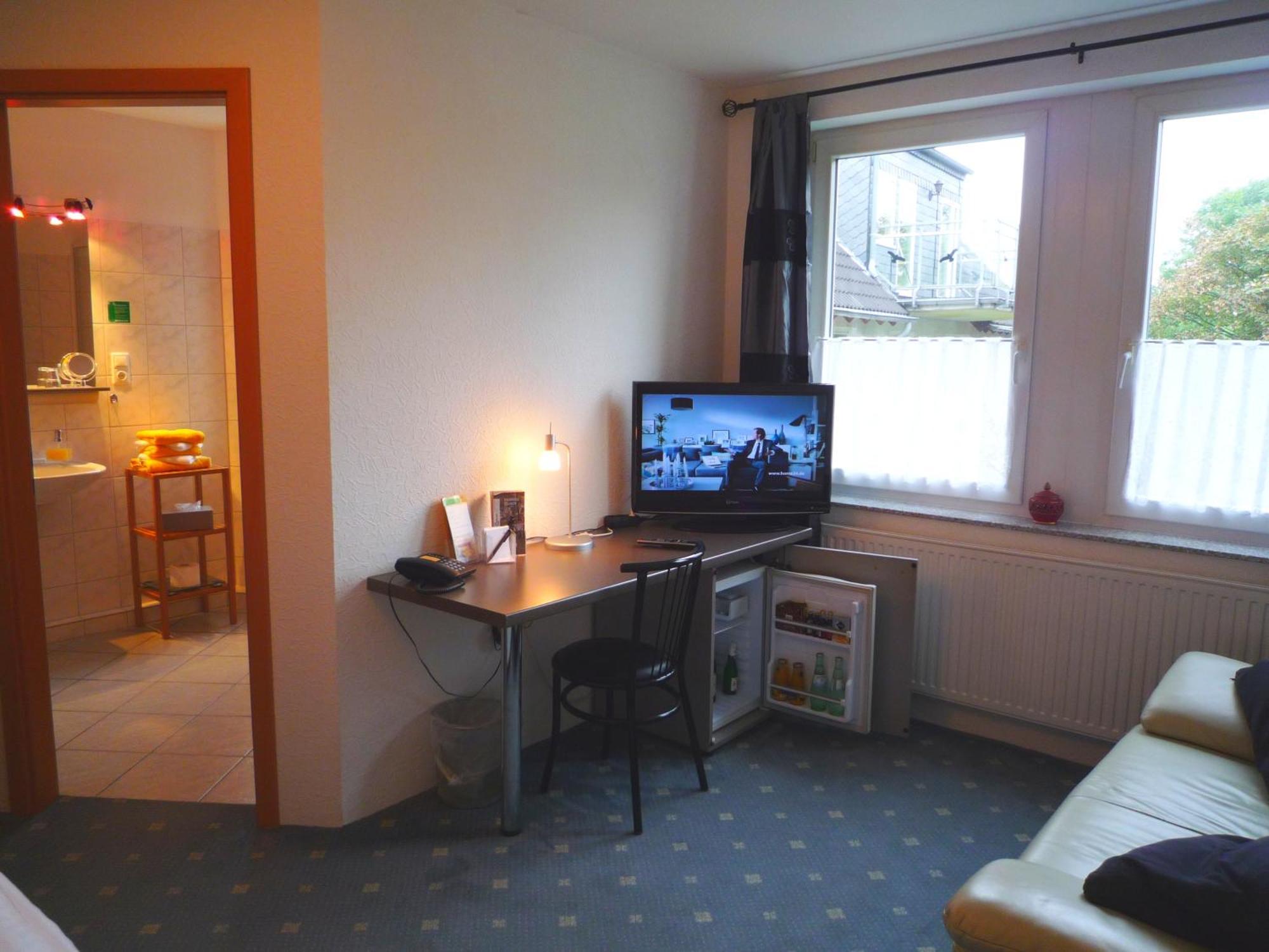 Hotel Abalone Remscheid Zimmer foto