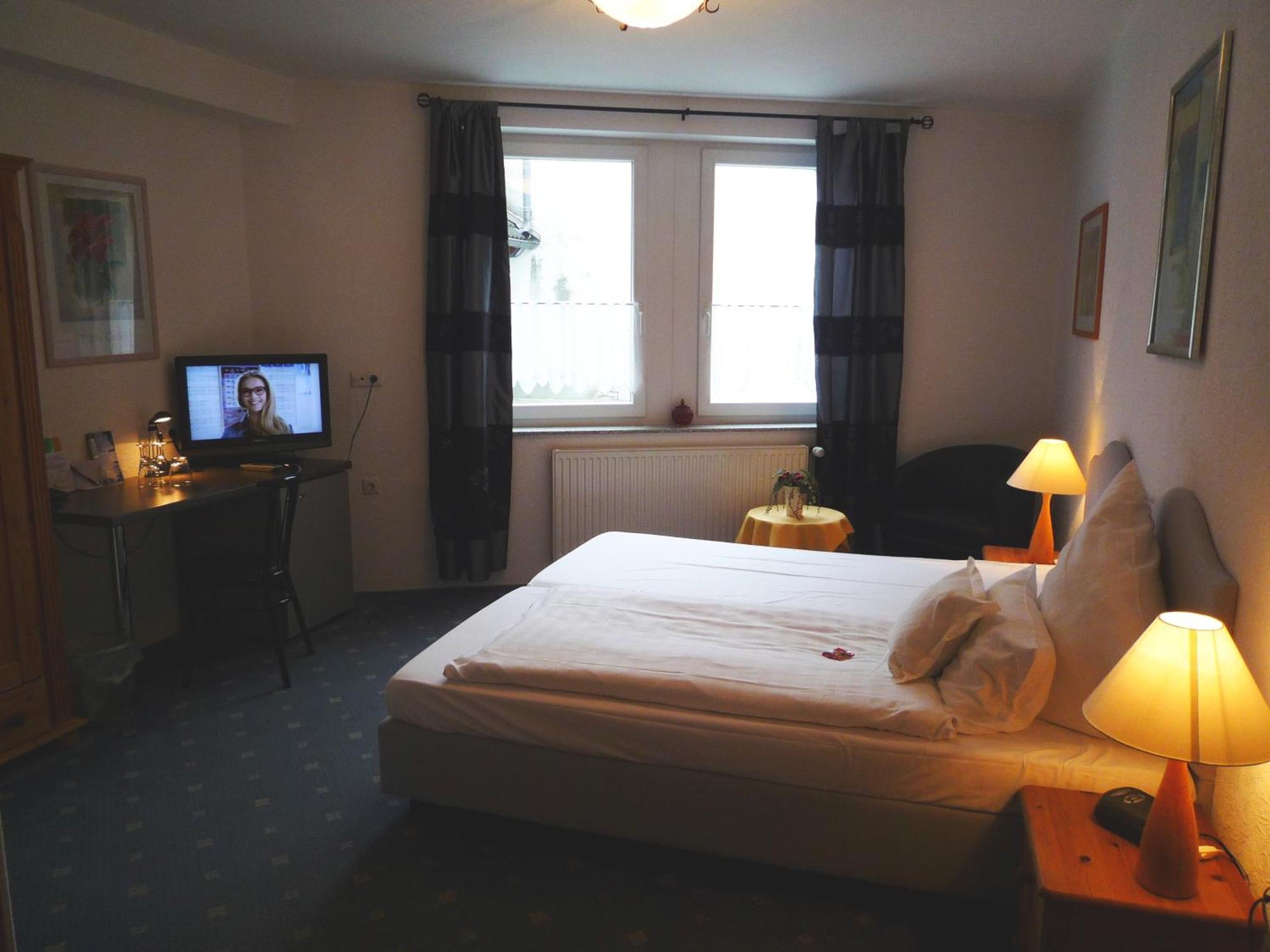 Hotel Abalone Remscheid Zimmer foto