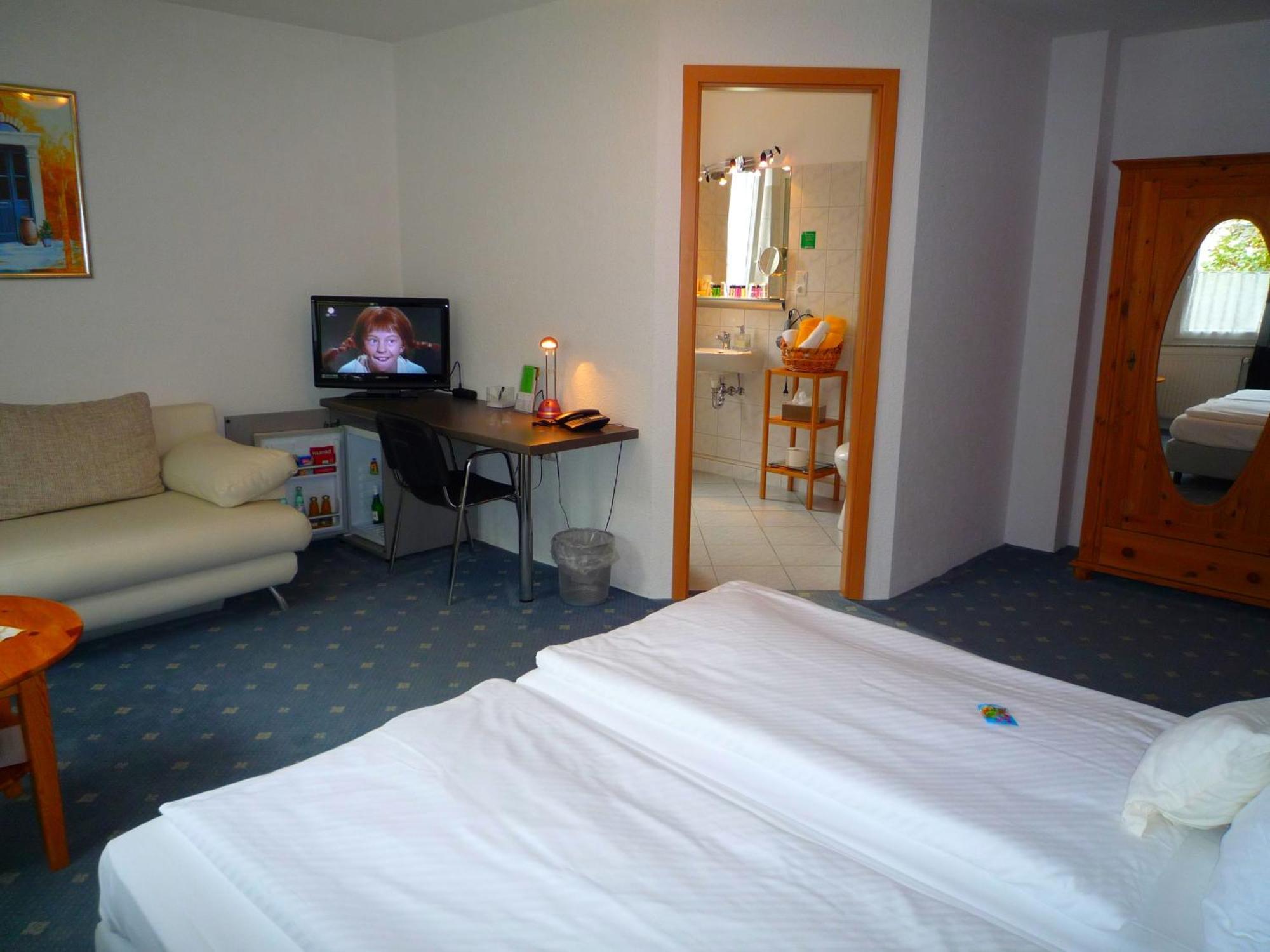 Hotel Abalone Remscheid Zimmer foto